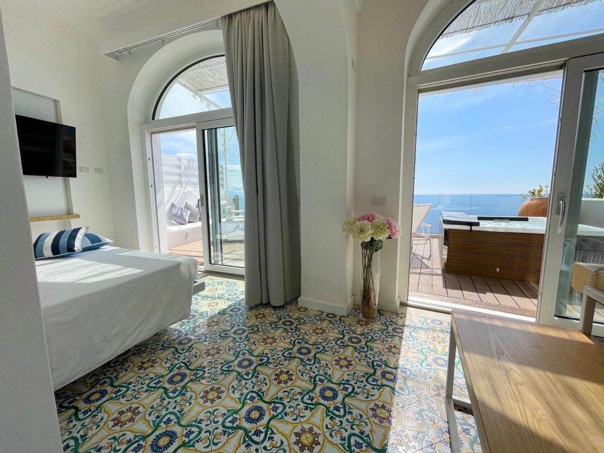Hotel Montemare Позітано Екстер'єр фото